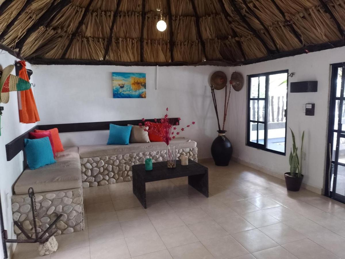 Casa Gama-Playa Orilla Del Mar, Beach And Town Boxol Extérieur photo